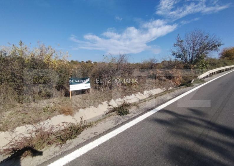 Teren intravilan, 2104 mp, zona Carcea Profi, deschidere 13.