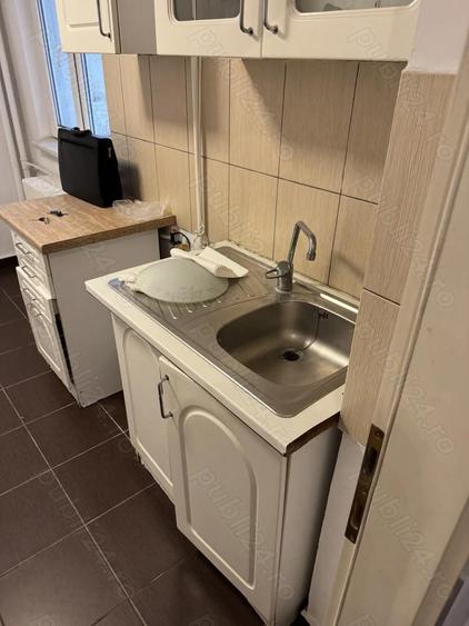 Inchiriez apartament 2 camere Pia?a Romana PARTICULAR - 5