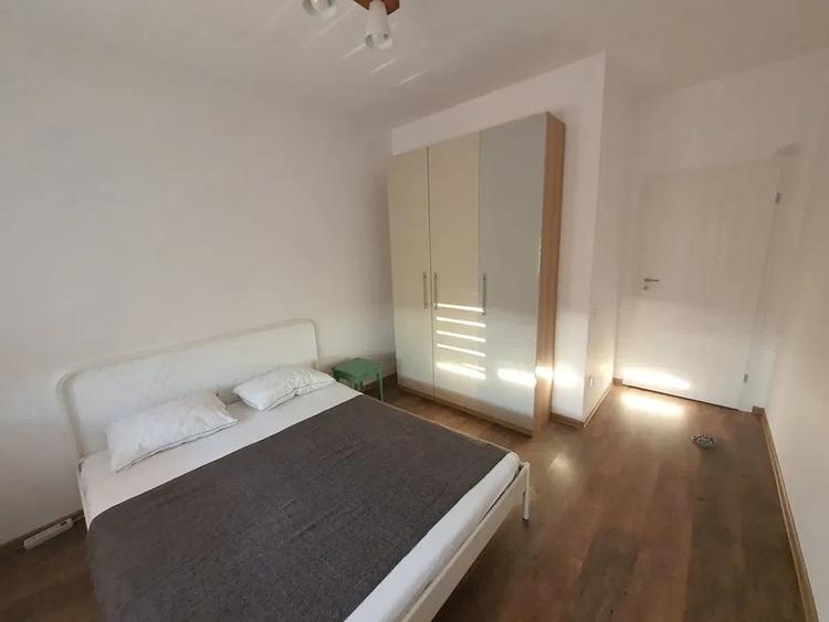 Inchiriez apartament cu 2 camere, zona grozavesti, metrou 3' - 3