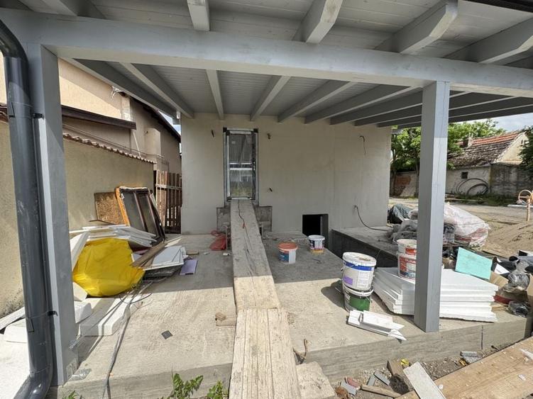 Individuala Sanmihaiu Roman P+M,5 Camere,2 Bai,Pivnita,Toate Utilitatile,Asfalt - 6