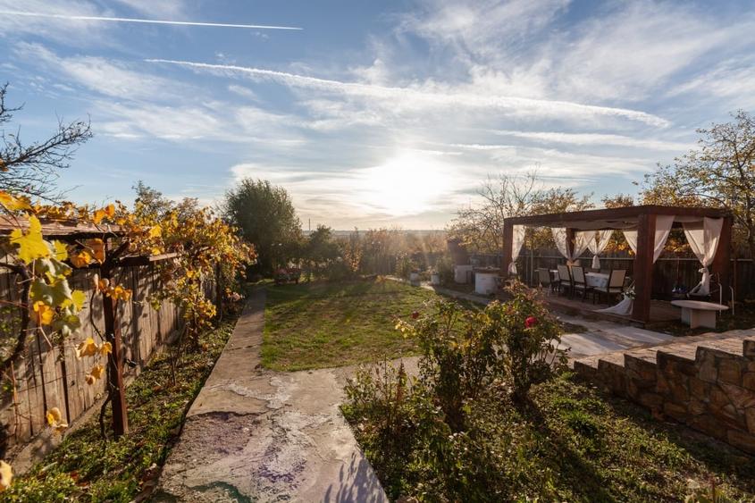 Casa cu priveliste - Stefanesti - 10