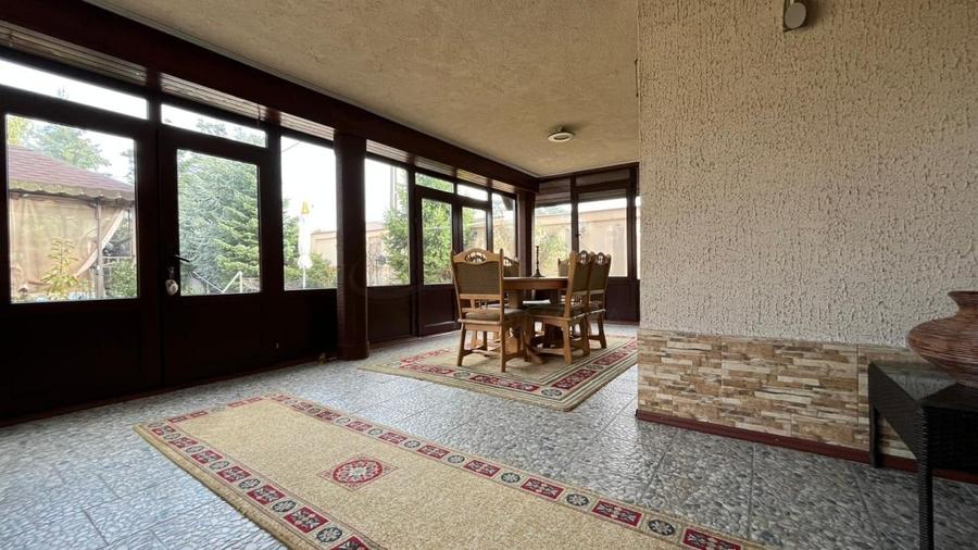 REV2005341 Vila deosebita cu piscina si teren generos Buftea zona exclusivista - 14