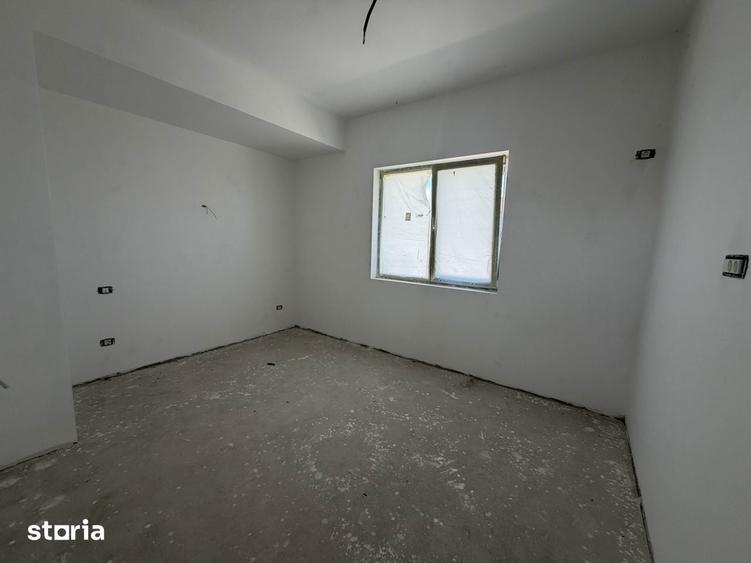 Casa 4 camere Domnesti/ De vanzare / - 10
