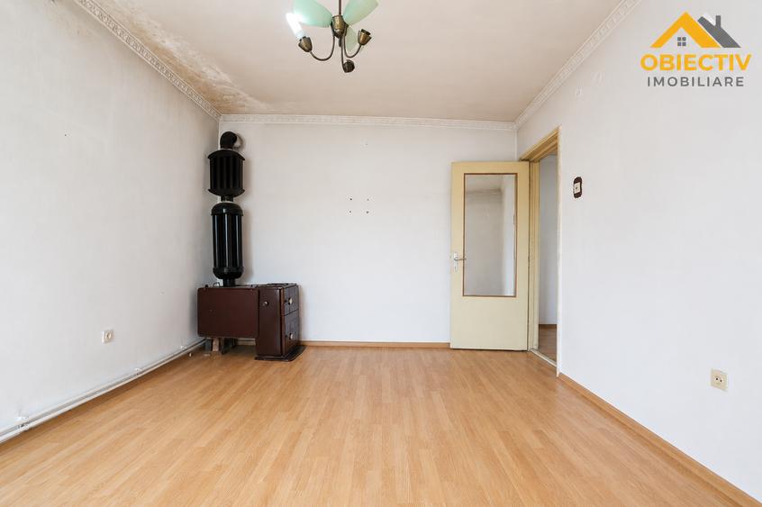 Apartament cu 2 camere decomandat în Mărăței