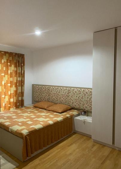 Proprietar (persoana fizica), vand vila P+1 tip duplex, 4 camere, situata in com - 3