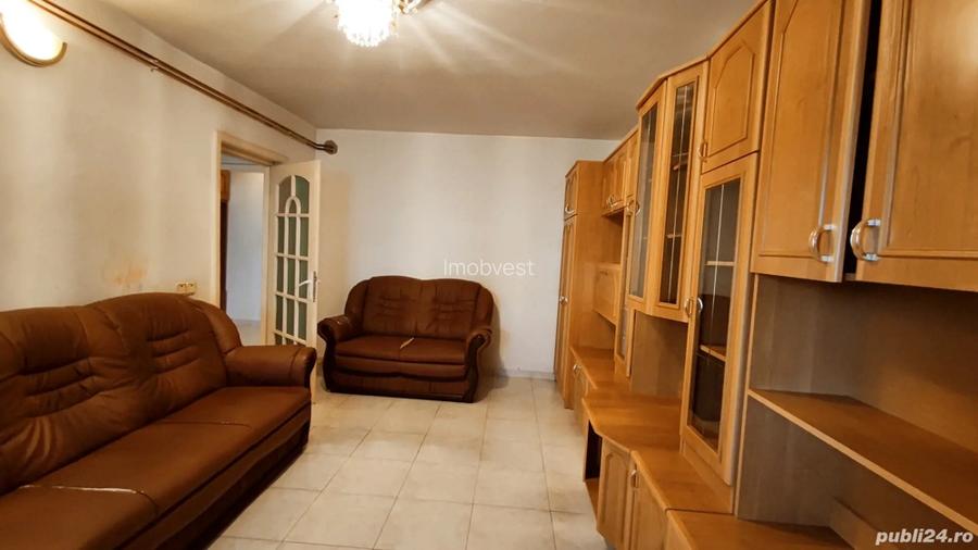 Str Silistra, Lipovei,etaj 1, decomandat, 1 baie si 2 balcoane