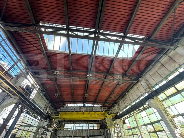 Spațiu industrial, de 1,000 mp, în Centură