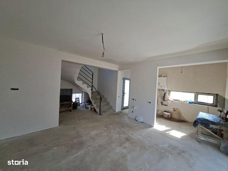 Casa P + 1 Etaj/3 camere /Com.Berceni/COMISION 0% - 7