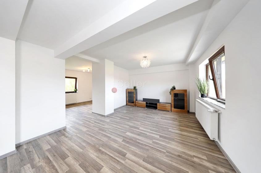 Casa renovata 2024 cu 2 apartamente - 2