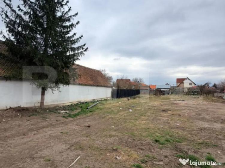 Casa veche cu teren generos 1595 mp zona centrala - 7