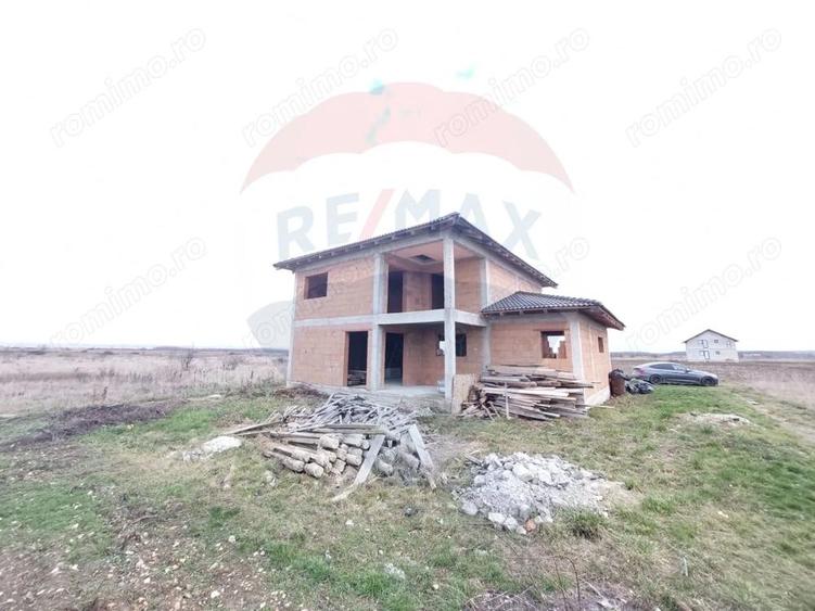 Casa de vanzare - 10