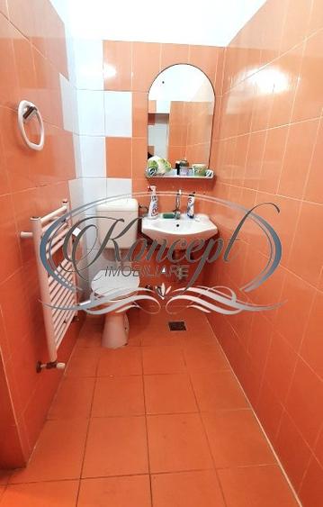 Birou in cladire istorica cu terasa si boxa, strada Eroilor - 7