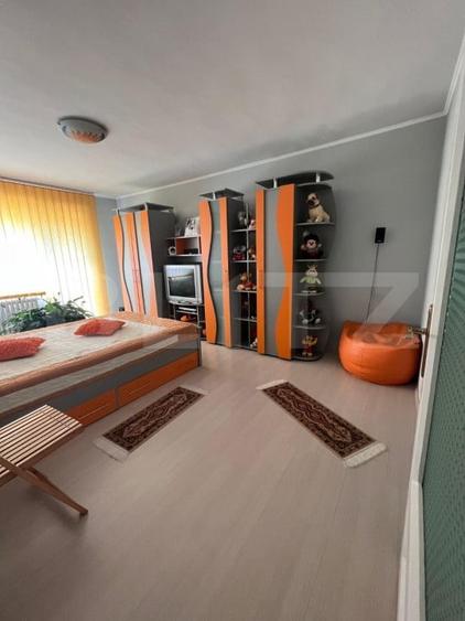 Casa individuala intr-o zona de case, 260mp, teren 500mp zona Pod Ira - 5