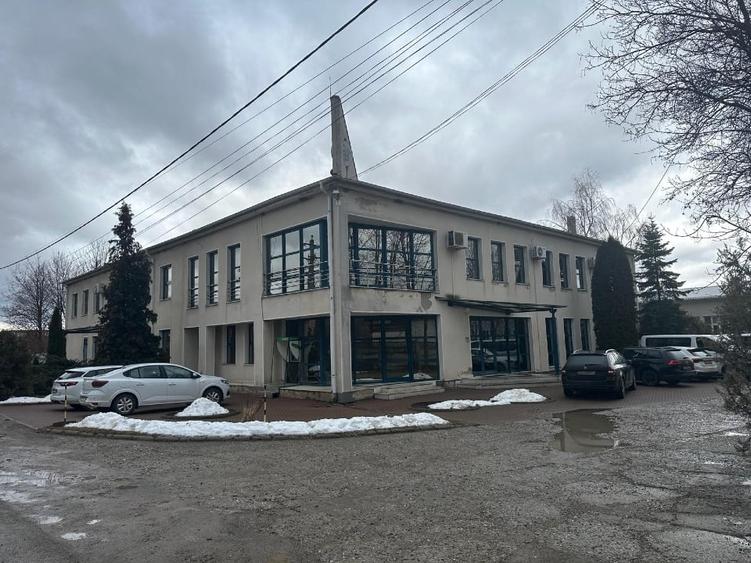 Spatiu industrial, administrativ, cu multiple funcționalități - 1