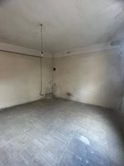 Parcul Carol-Palatul Parlamentului/Apartament doua camere/An 1890-Risc seismic 1 - 6