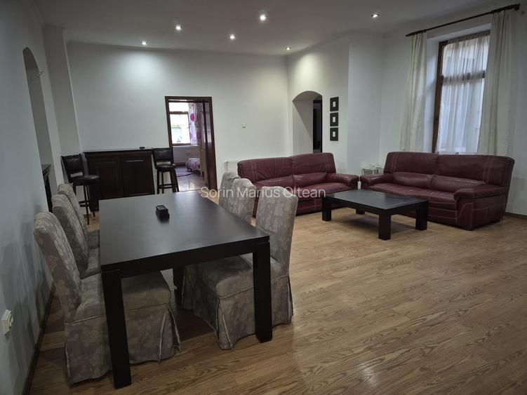 Apartament ultraspațios în centrul Brașov Apartament ultraspațios în centrul Brașov