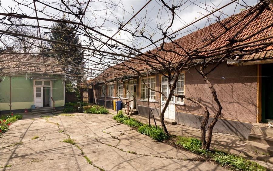 RECO casa cu teren generos in Santion - 7