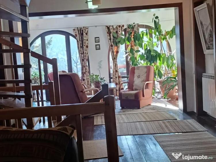 Casa de vanzare cu panorama deosebita pe Zamora - 8