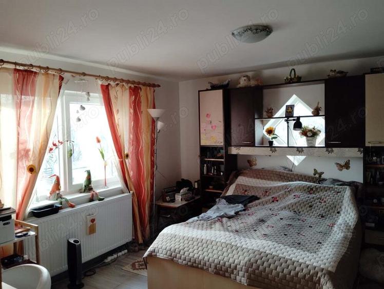 Casa si teren in natura - 6