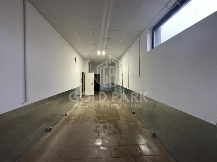 Spatiu Comercial - Zona Donath - Parcari - Vitrina - 13