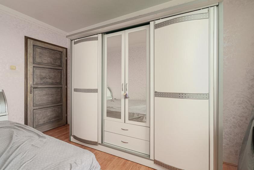Dorobanti - bloc Perla, 2 camere decomandat, etaj 8/12 - 13