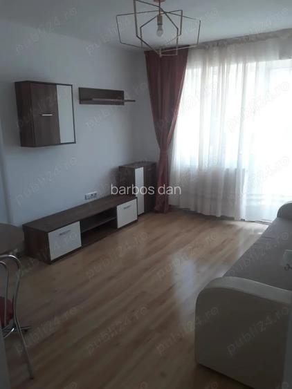 Apartament 3 camere Apartament 3 camere