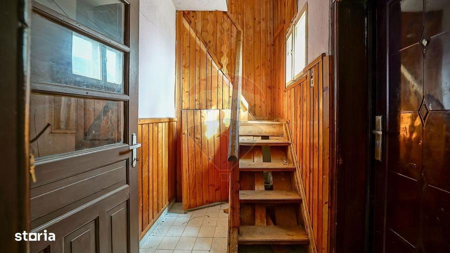 Casa + teren de vanzare comision 0% - 18