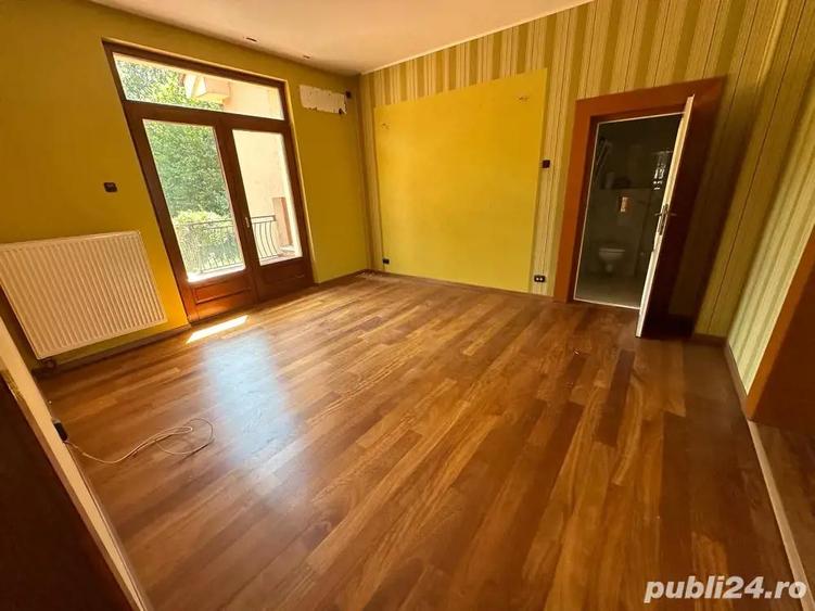 Casa singur in curte teren 960 mp zona centrala - 4