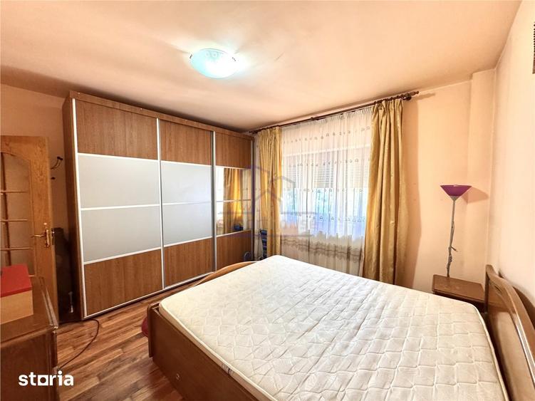 Apartament cu 3 camere decomandat în Cantacuzino