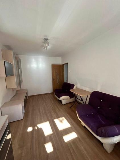Apartament 3 camere de inchiriat - 1