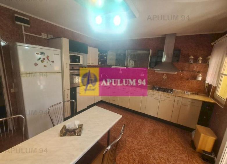 Vilă de v&acirc;nzare &icirc;n Breaza - 4