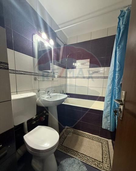 Apartament cu 3 camere de inchiriat in zona Central - 3