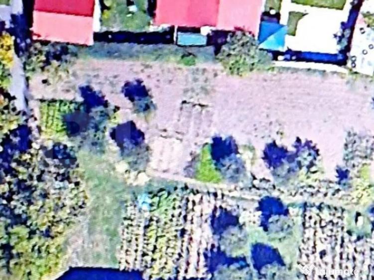 Teren intravilan cu destinatie rezidentiala localizare premi - 1