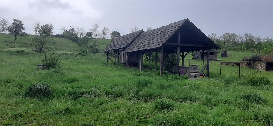 Vand pensiune Dobreni, Neamt, 318000 euro, pret redus, perioada limitata - 4