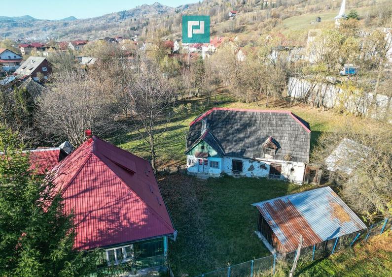 Casa de lemn, cu teren in Bor?a - 7