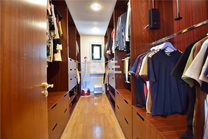 [VIDEO] VILA CU PONTON SI TEREN 11.000MP LAC SNAGOV DE VANZARE - 51