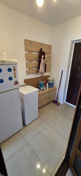 Inchiriez garsoniera - 3