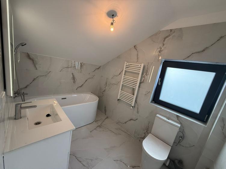 Casa Moderna / 4 Camere / 3 Bai / 308 mp - 19