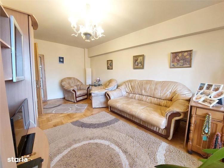 4 camere,decomandat, 92 mp, etaj 7, loc parcare, Centru -Unirii - 1