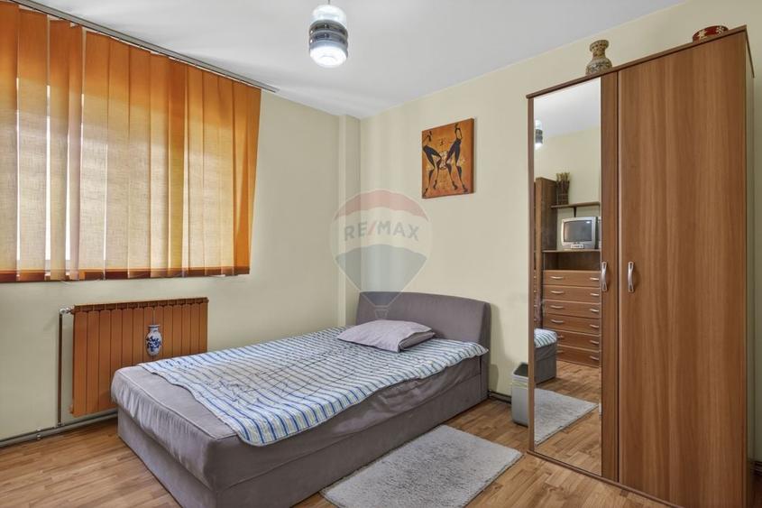 2 Apartamente unite, 5 camere de vânzare pe Malul Muresului, etajul 2 - 6