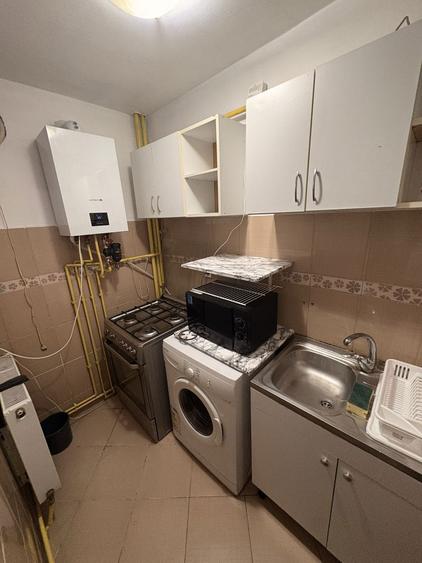 Inchiriez garsoniera moderna , 32 mp , centrala termica si mobilat - 5