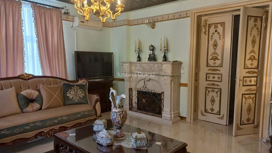 Apartament cu 6 camere semidecomandat în Grădina Icoanei Apartament cu 6 camere semidecomandat în Grădina Icoanei