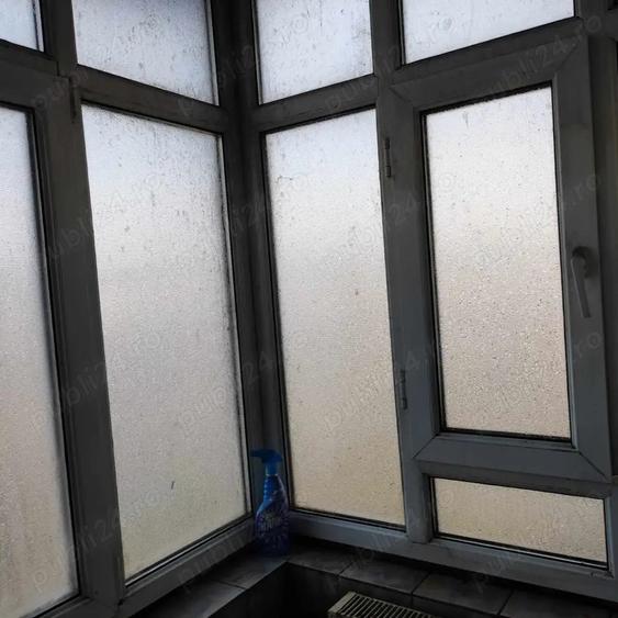 Apartament 2 camere, transformat in 3 camere, zona debarcader - 2