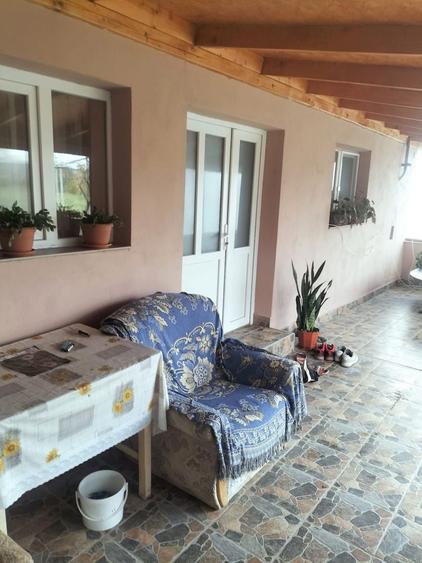 Vand casa cu teren - 2