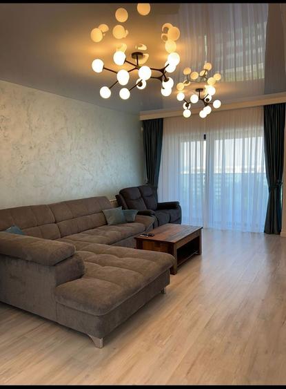 Apartament de vanzare zona Hotel Rex 100mp+terasa 100mp 280 000 euro - 3