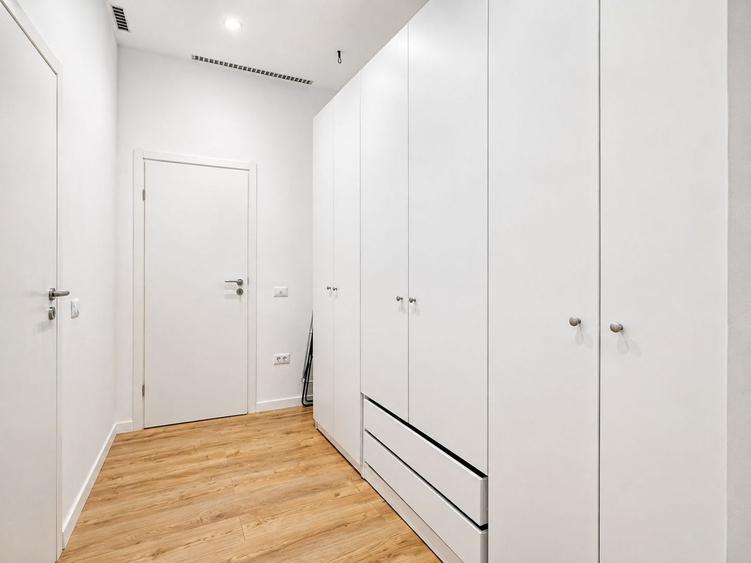 Apartament ultramodern cu 2 camere in cladire istorica - Piata Victoriei - 15