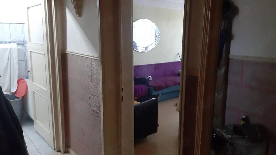 Casă cu 4 camere cu Teren 197 Mp în Poarta Albă