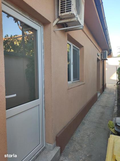 Casă cu 3 camere decomandat cu Teren 180 Mp în Viile Noi