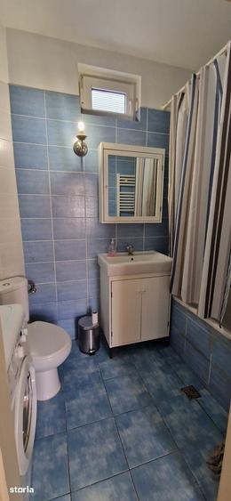 Apartament cu 2 camere nedecomandat, mobilat în Orașul de Jos
