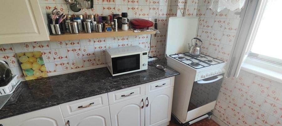 Apartament cu 4 camere decomandat în Turda